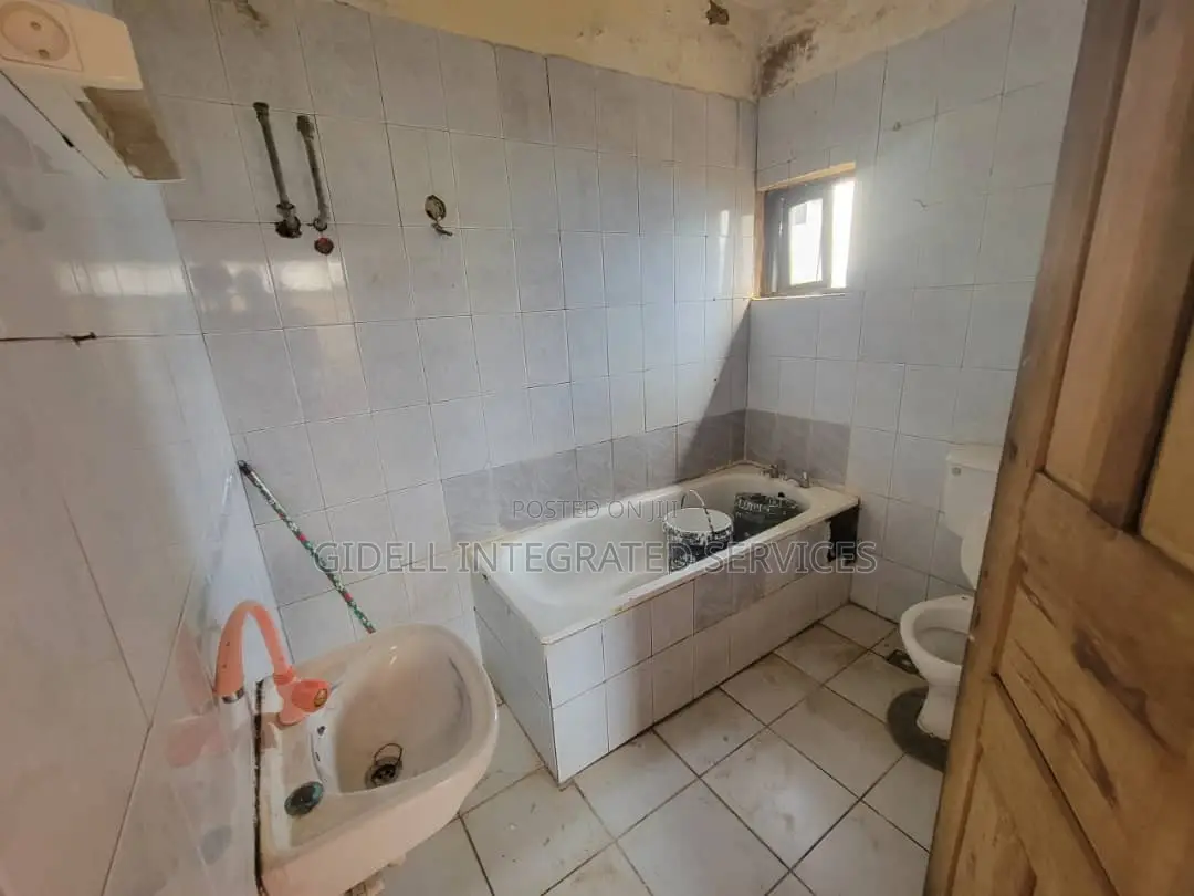 8bdrm House in Asokoro for rent in Asokoro