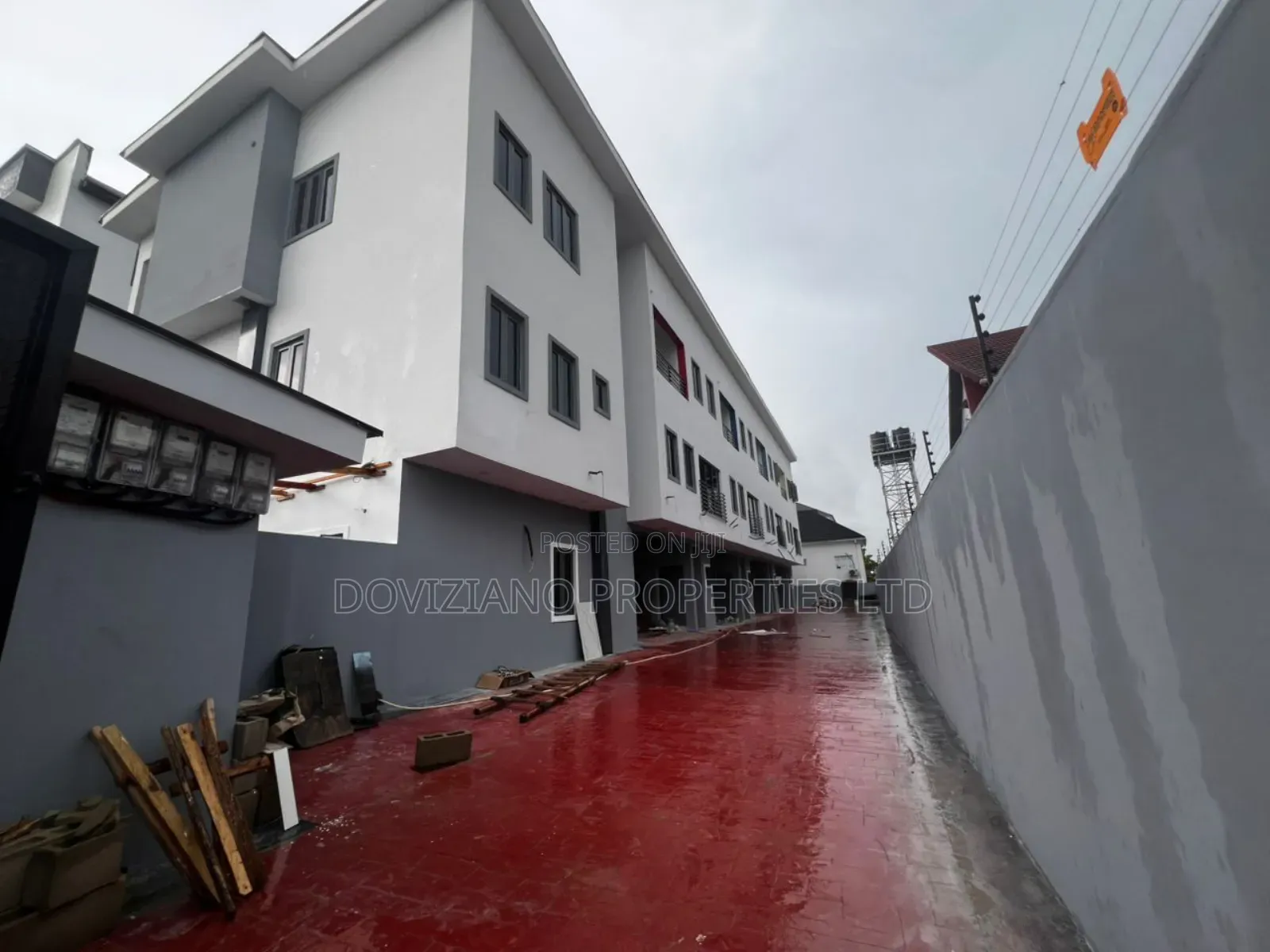 4bdrm Duplex in Ikate-Elegushi for sale in Ikate-Elegushi
