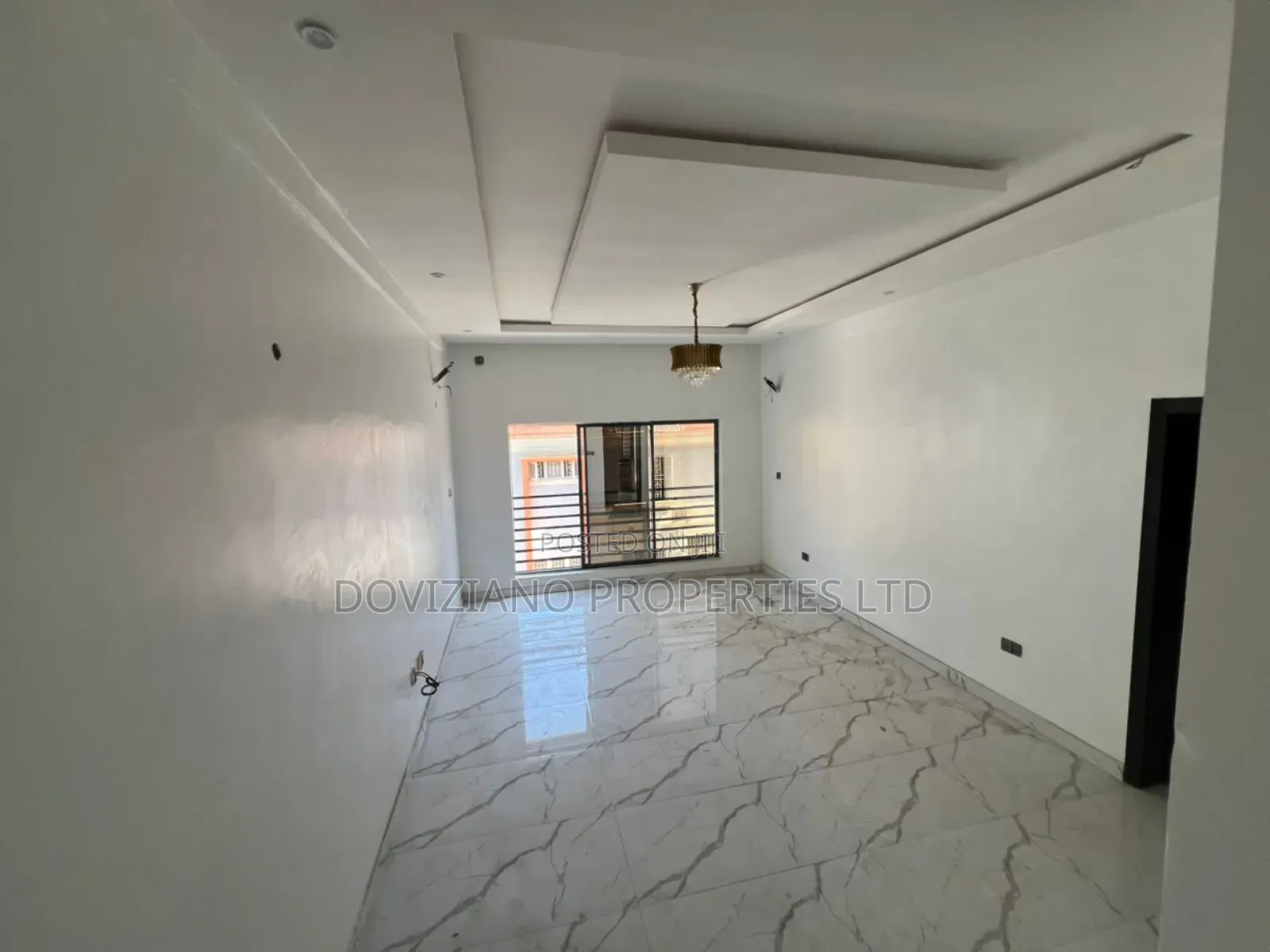 4bdrm Duplex in Ikate-Elegushi for sale in Ikate-Elegushi