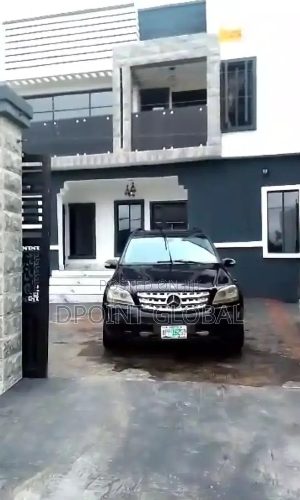Furnished 13bdrm House in Bucknor for sale in Bucknor