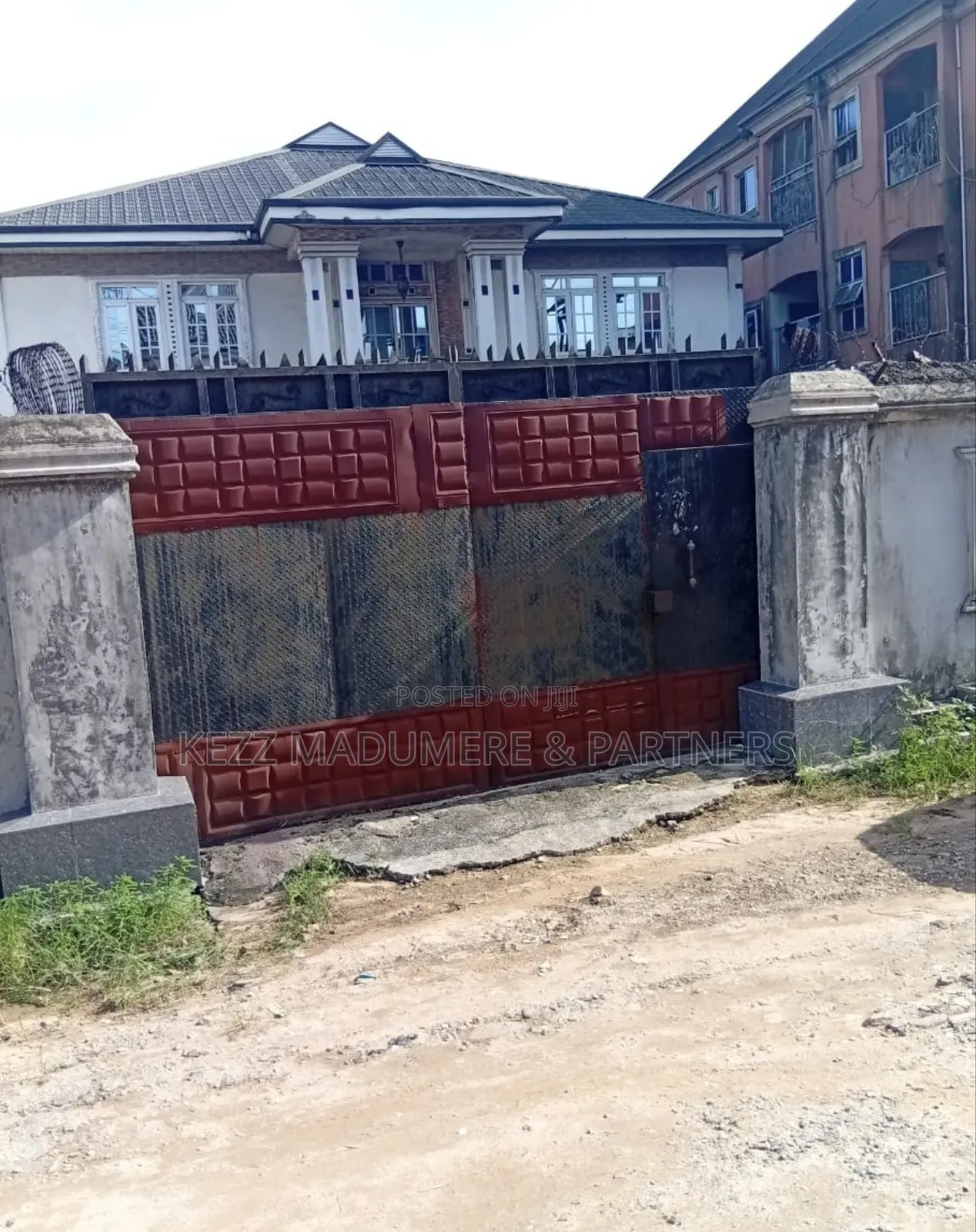 4bdrm Duplex in Sars Road, Port for sale in Port-Harcourt