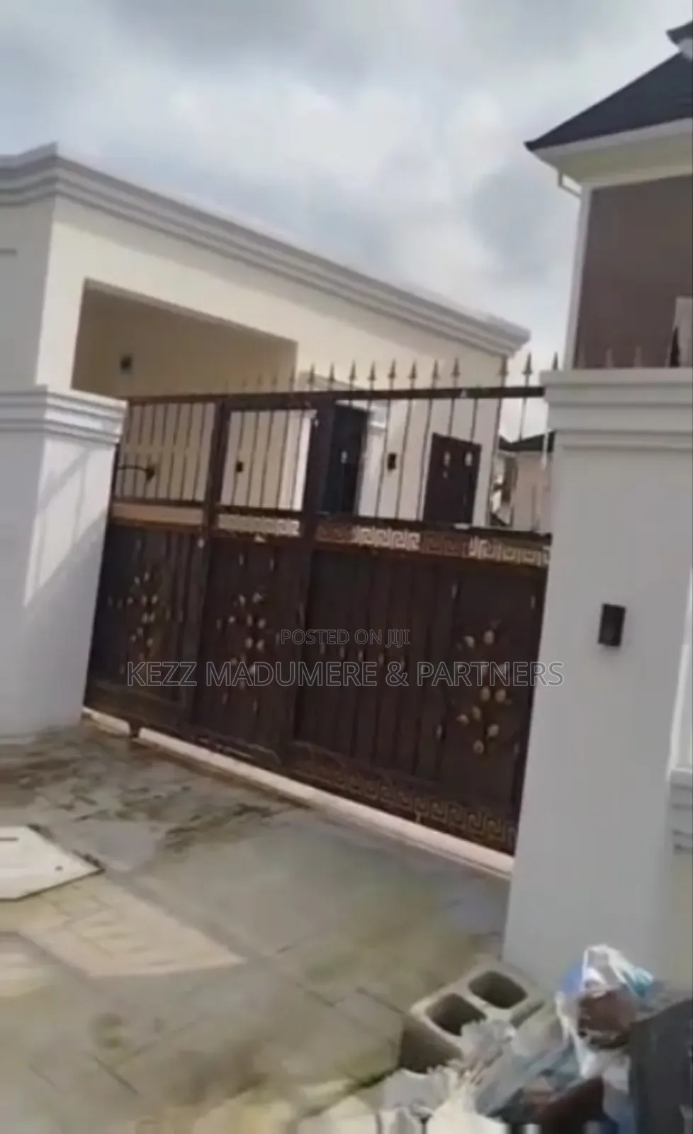 4bdrm Duplex in Eliozu Port Harcourt for rent in Port-Harcourt