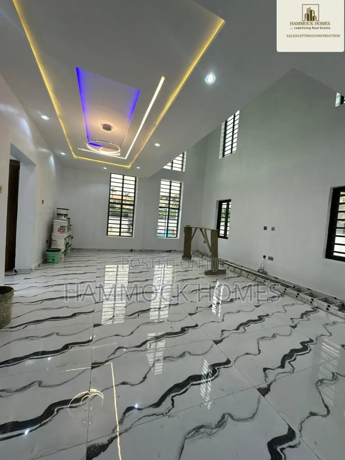 5bdrm Duplex in Star Gate, Oluyole for sale in Oluyole Estate