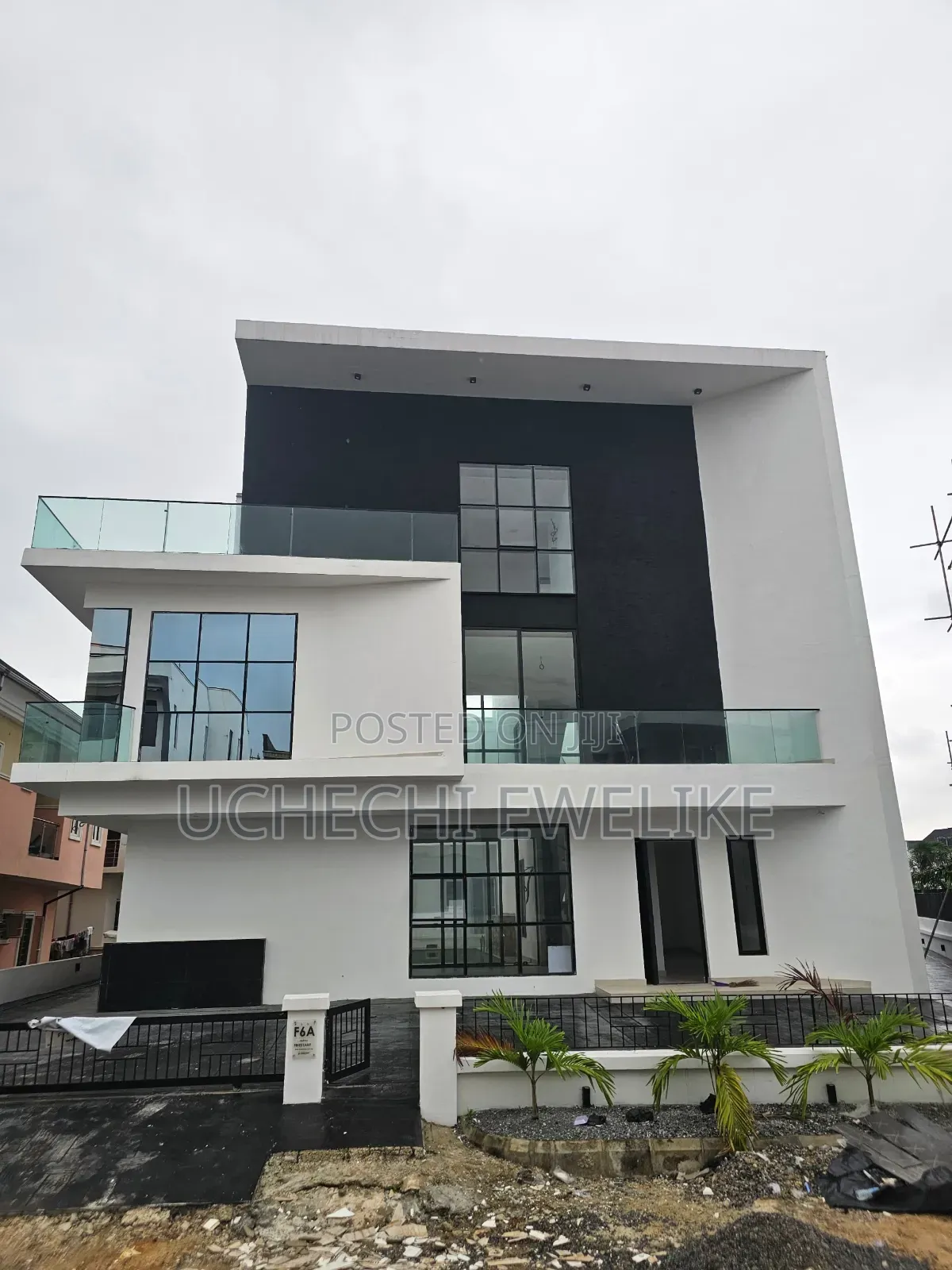 5bdrm Duplex in Lekki for sale in Lekki