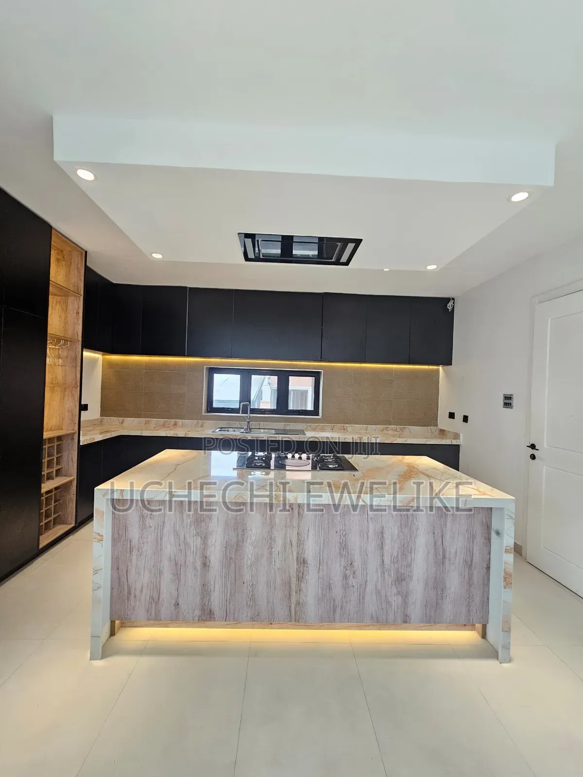 5bdrm Duplex in Lekki for sale in Lekki