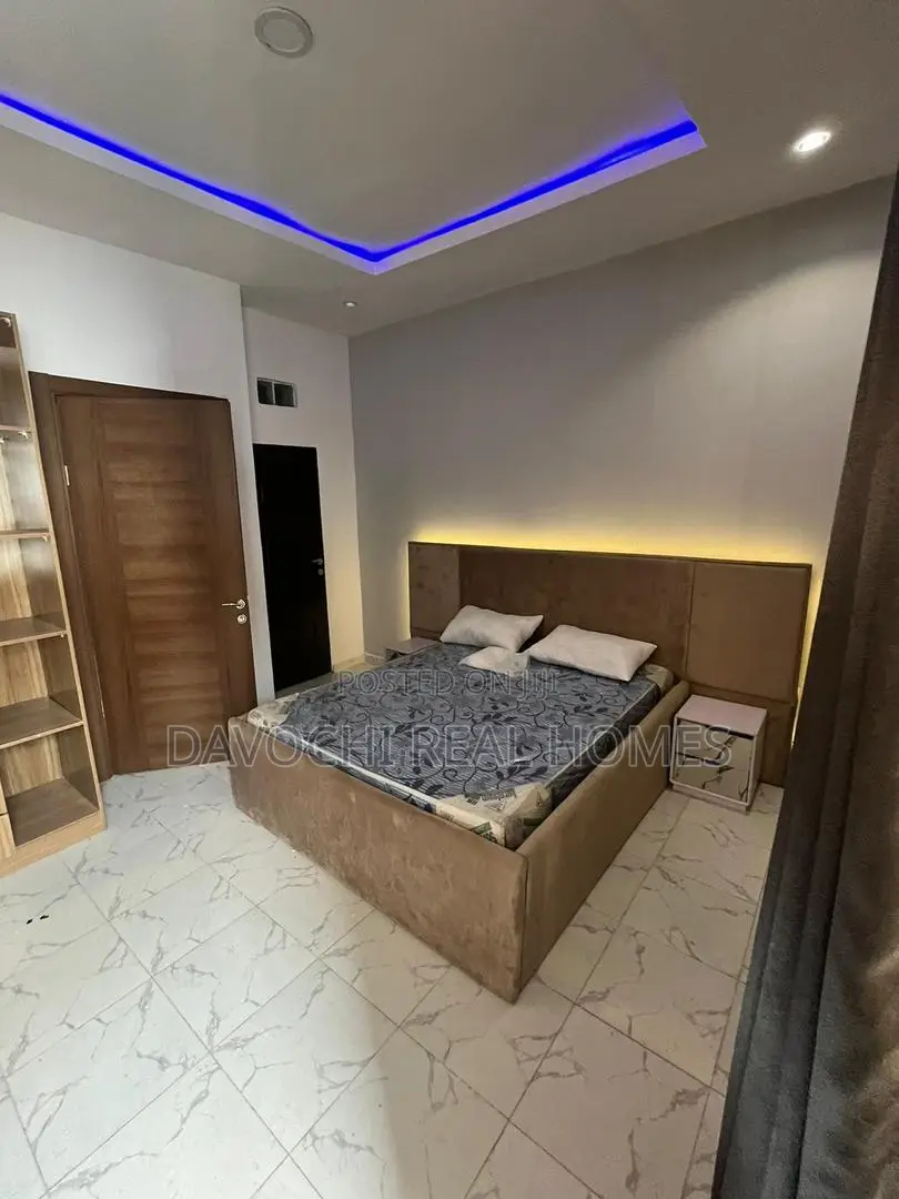 Furnished 3bdrm Apartment in Ikota Villa for rent in Ikota