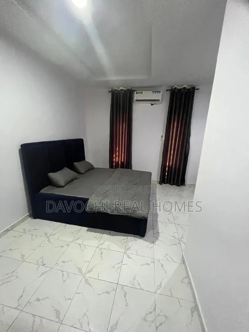 Furnished 3bdrm Apartment in Ikota Villa for rent in Ikota