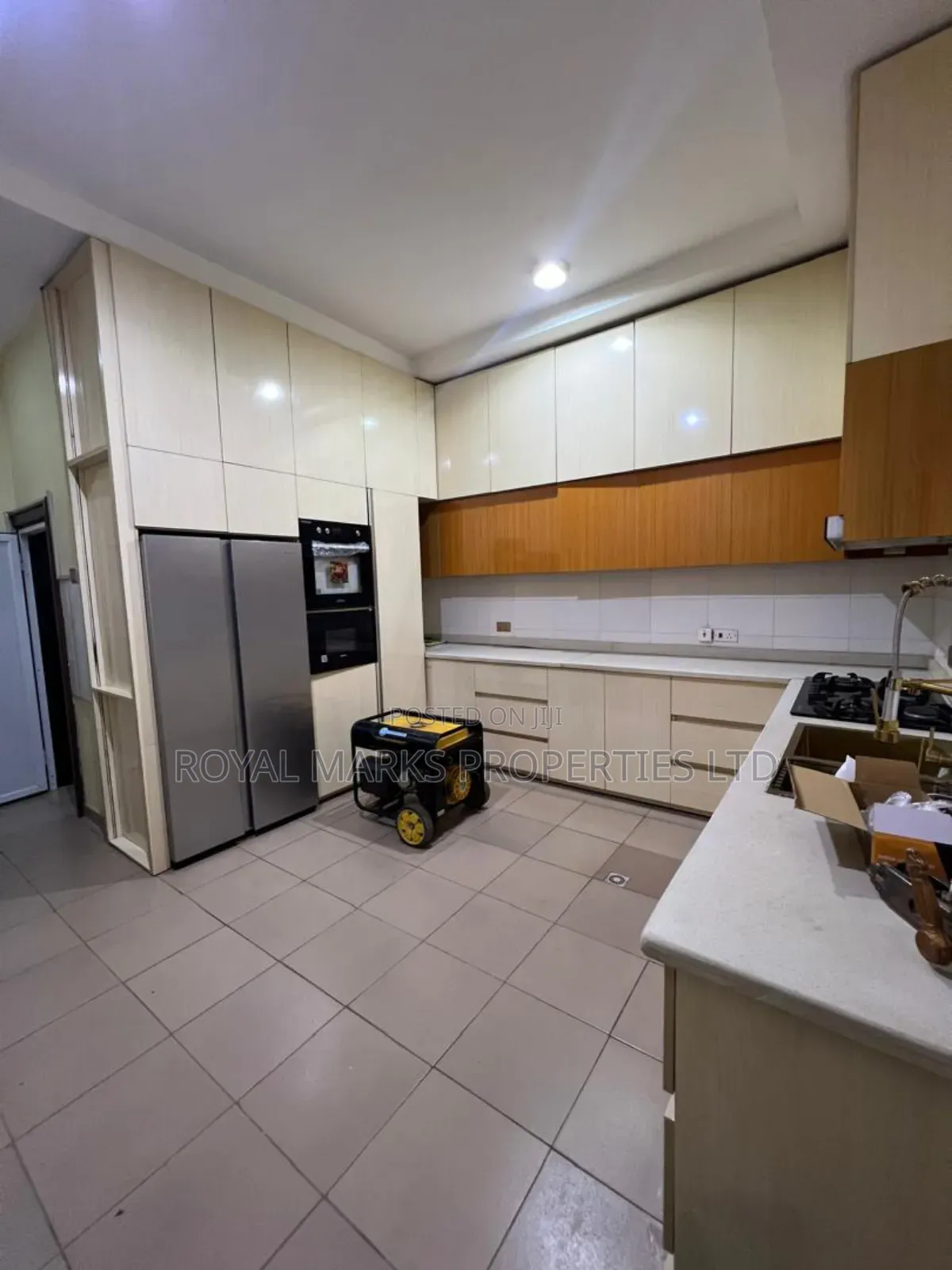 Furnished 3bdrm Block of Flats in Wuye for rent in Wuye