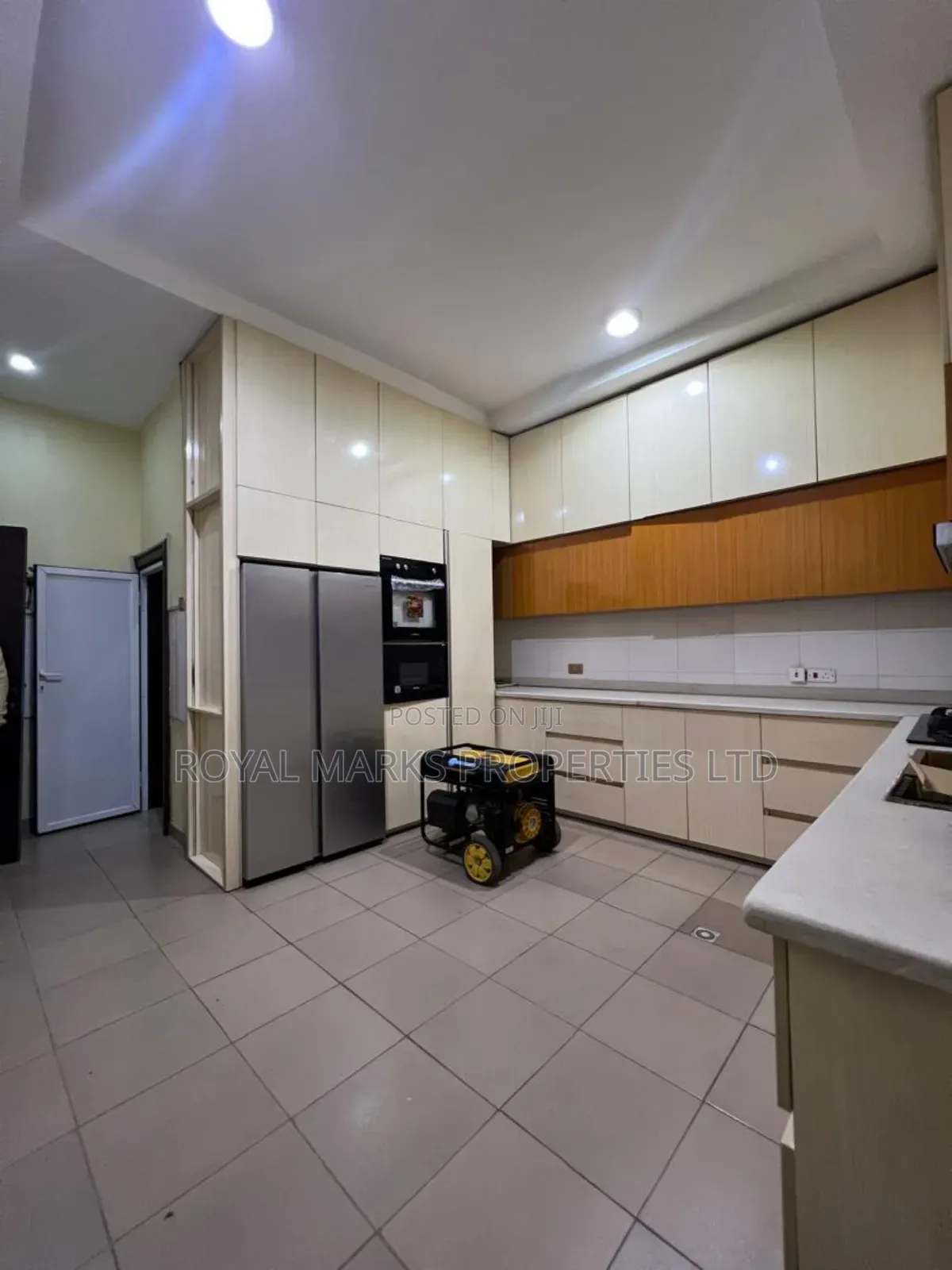 Furnished 3bdrm Block of Flats in Wuye for rent in Wuye