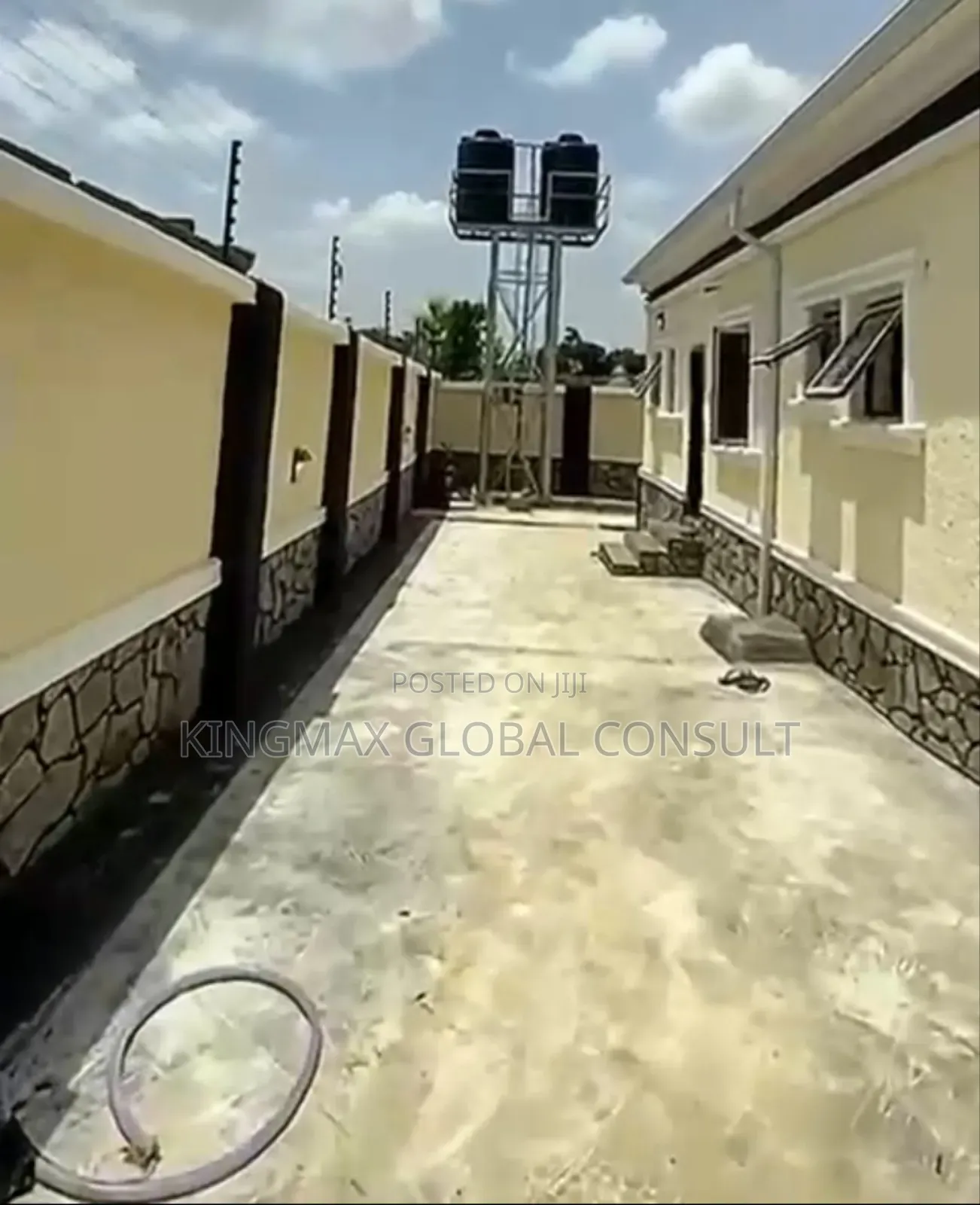 3bdrm Bungalow in Dakwo District Abuja for sale in Dakwo District