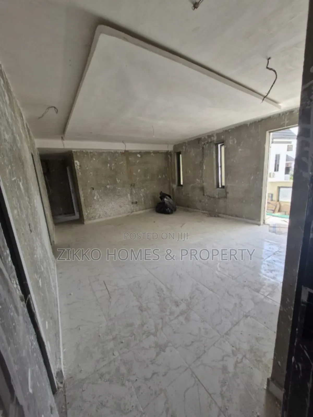 3bdrm Apartment in Chevron Drive for sale in Chevron