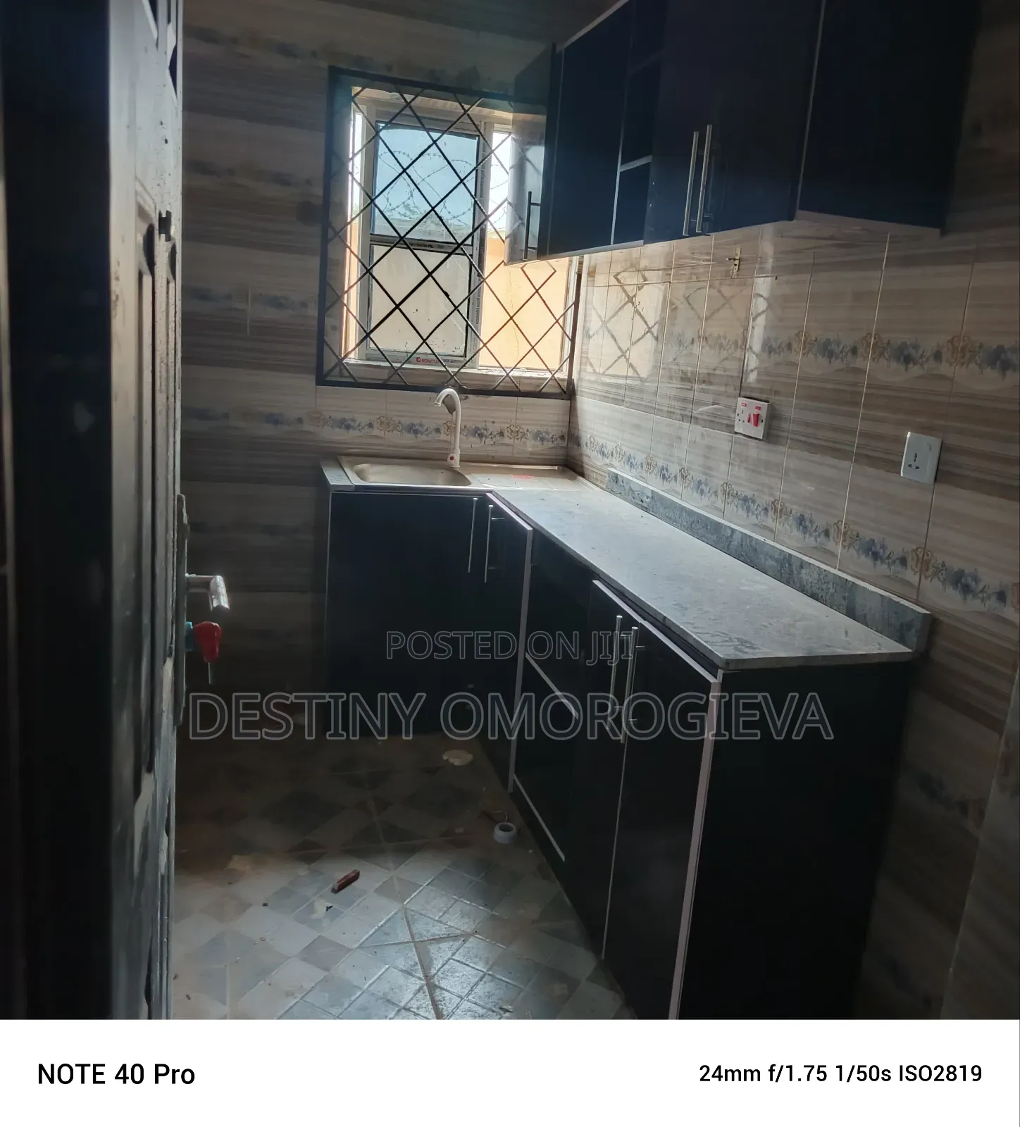 Furnished 1bdrm Block of Flats in Keen Real Estate, Ikpoba-Okha in Ikpoba-Okha