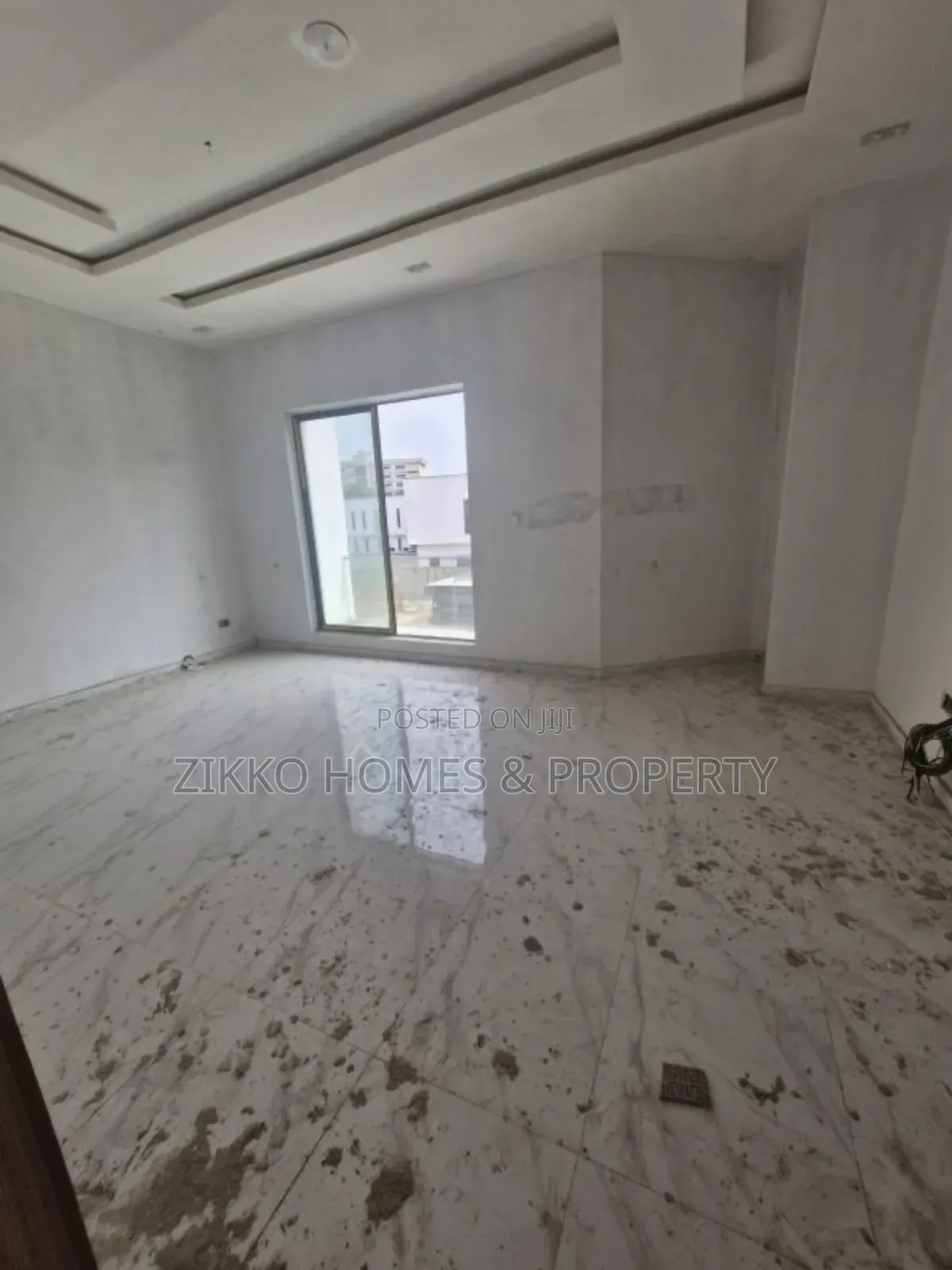 4bdrm Duplex in Chevron Drive for sale in Chevron