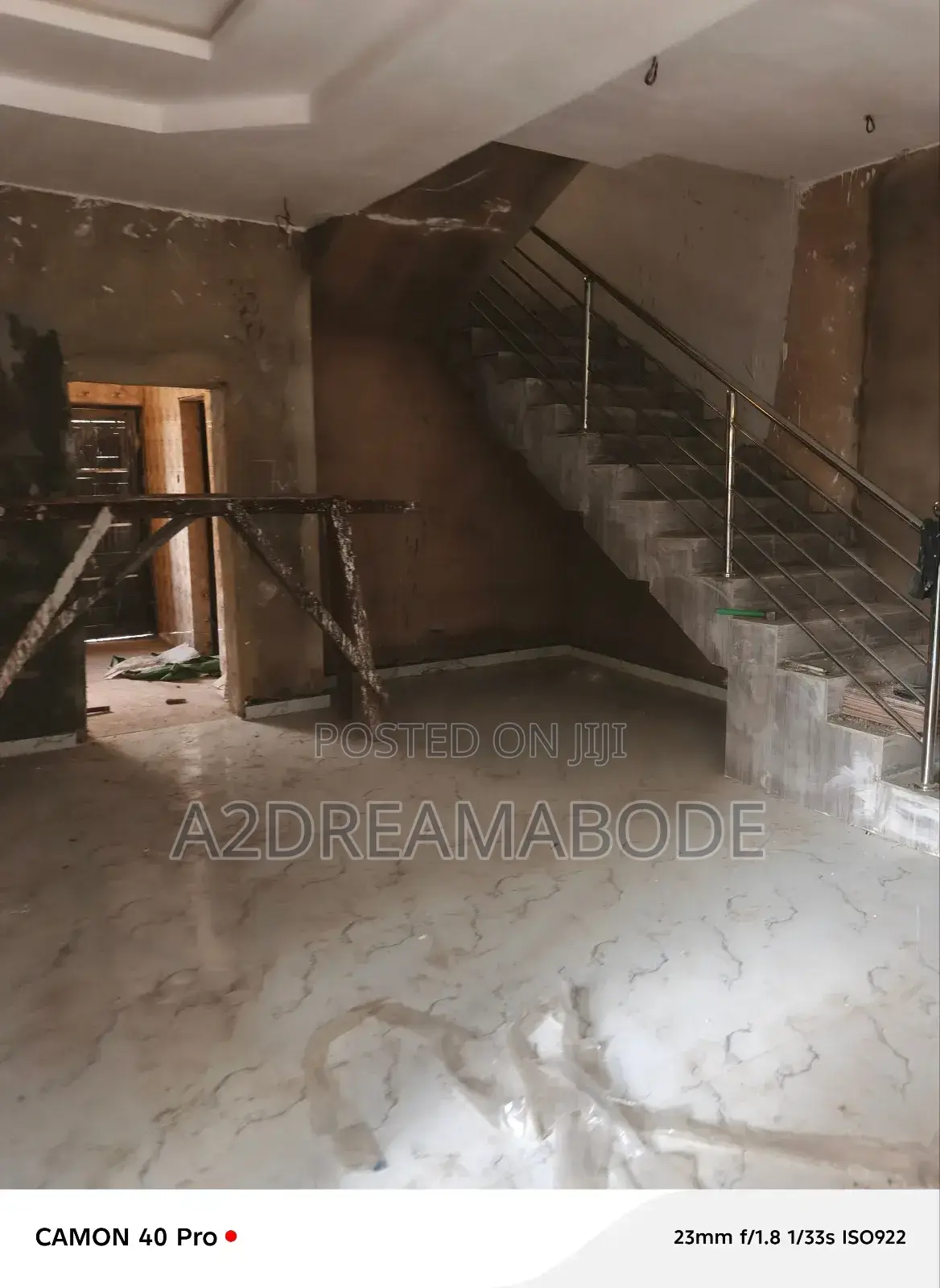 2bdrm Duplex in Omole Phase 2, Ikeja for rent in Ikeja