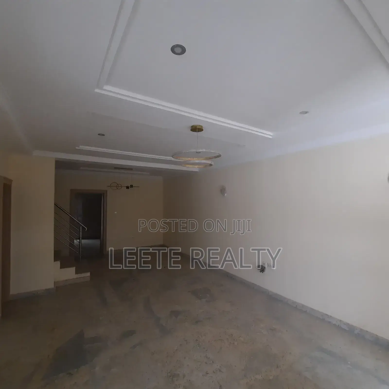 5bdrm Townhouse/Terrace in Guzape District for sale in Guzape District