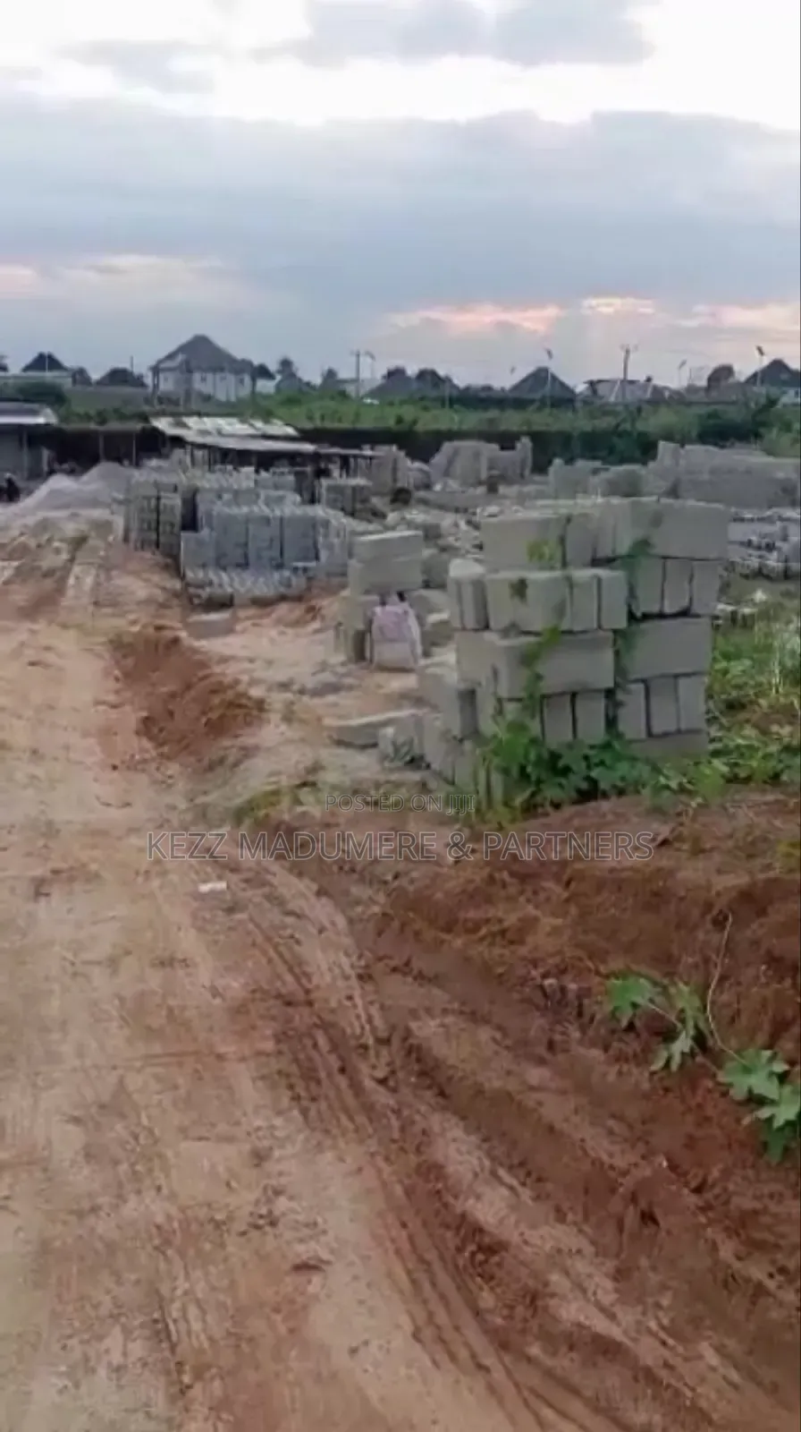 For Sale: 10 Fenced Plots on the Obirikwere Opm Rd Ph in Port-Harcourt