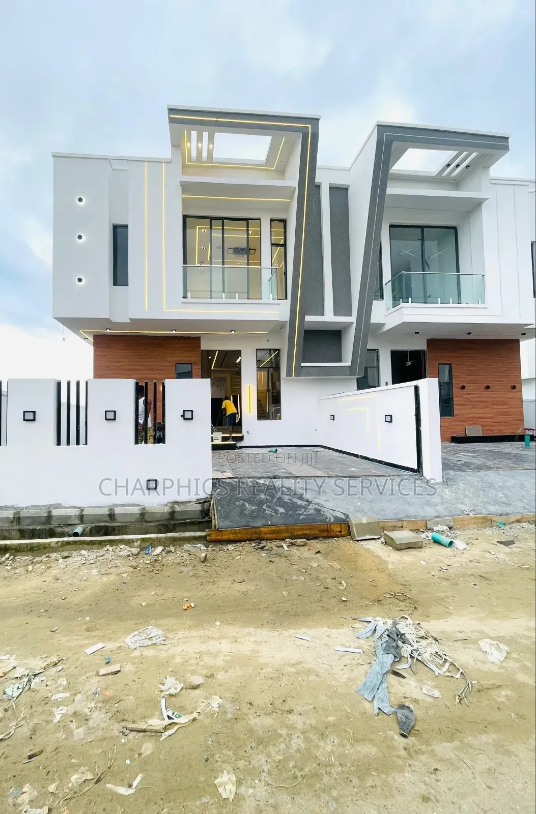 4bdrm Duplex in Ajah for sale in Ajah