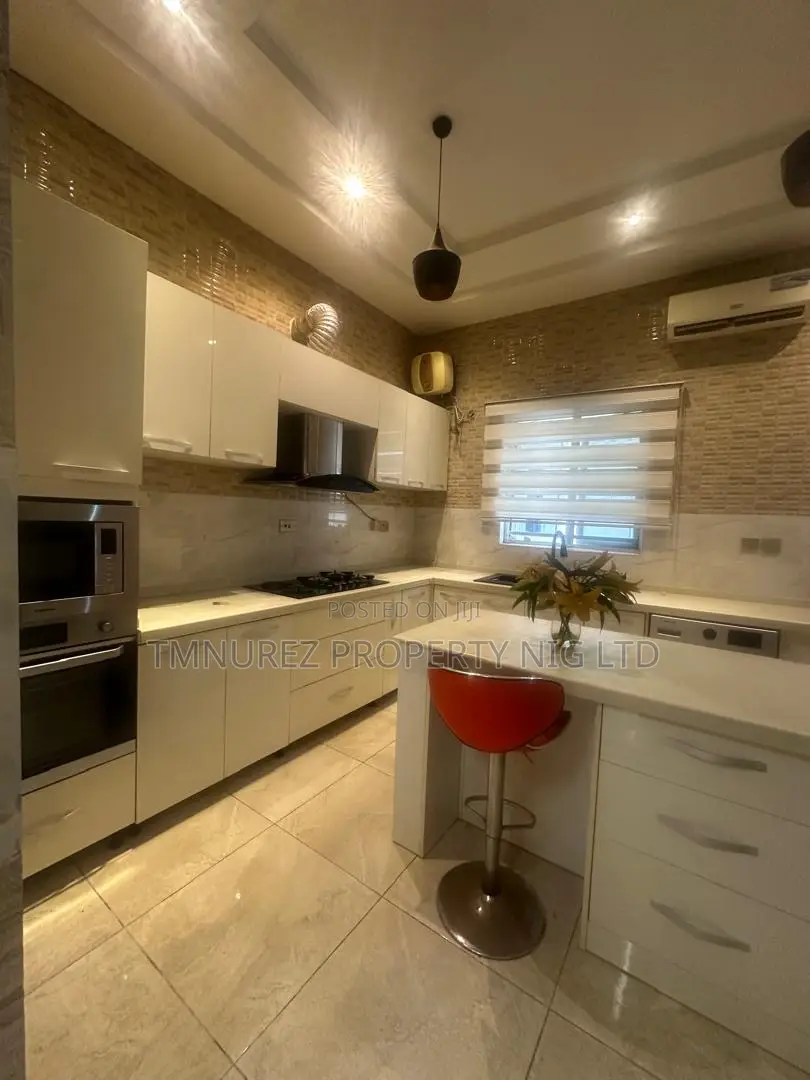 Furnished 4bdrm Duplex in Osapa London, Lekki for rent in Lekki