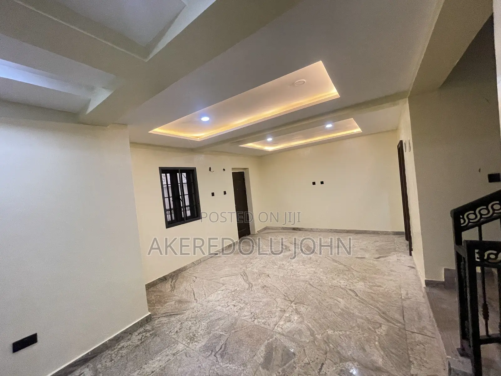 5bdrm Duplex in Guzape District for sale in Guzape District