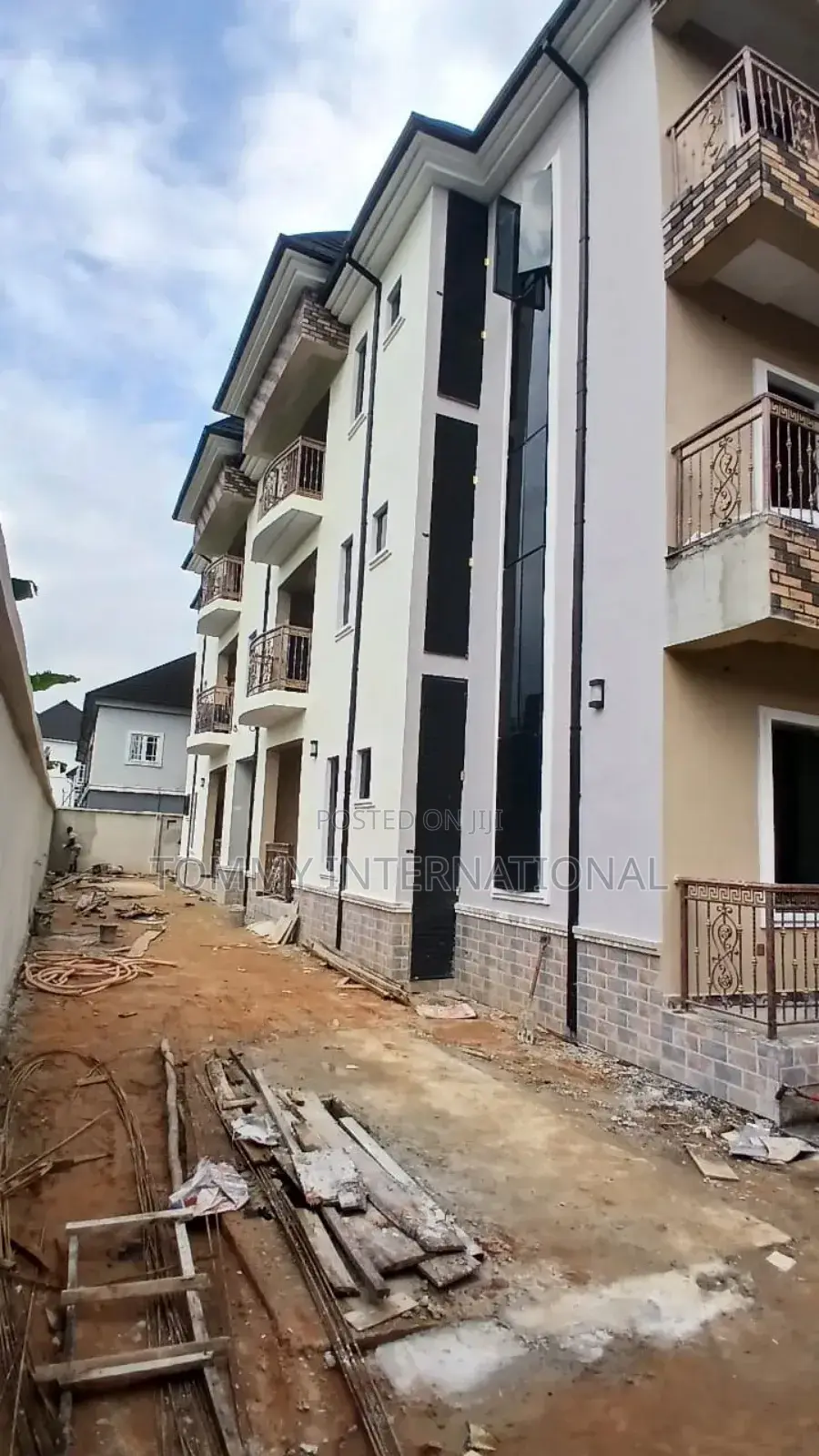 2bdrm Block of Flats in Shell Cooperative, Port-Harcourt for rent in Port-Harcourt