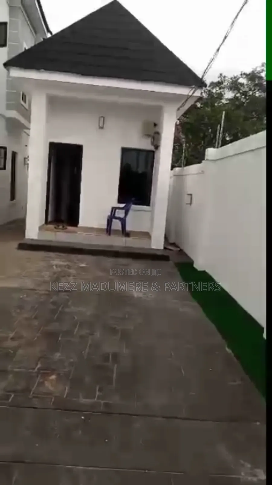 4bdrm Block of Flats in Thinker'S Corner for sale in Enugu