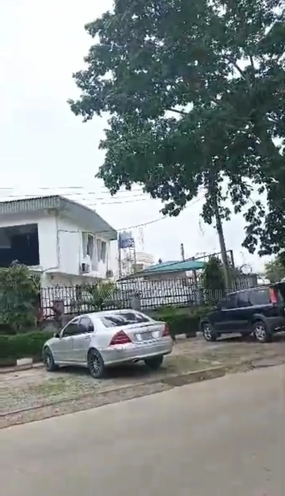 4bdrm Duplex in Area 8 Garki for sale in Garki