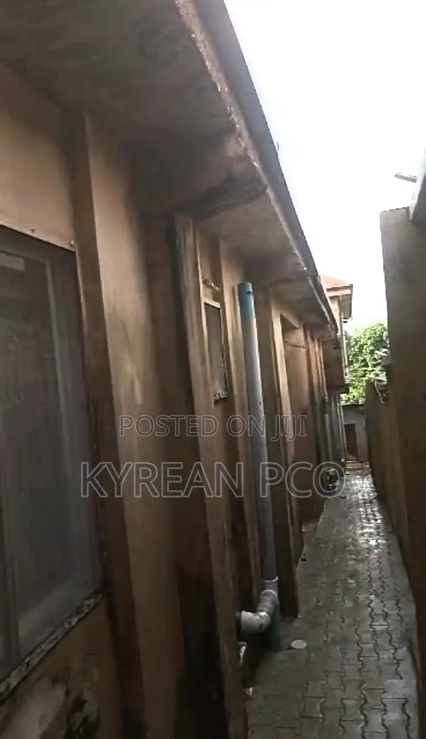2bdrm Block of Flats in Eyita, Ikorodu for sale in Ikorodu