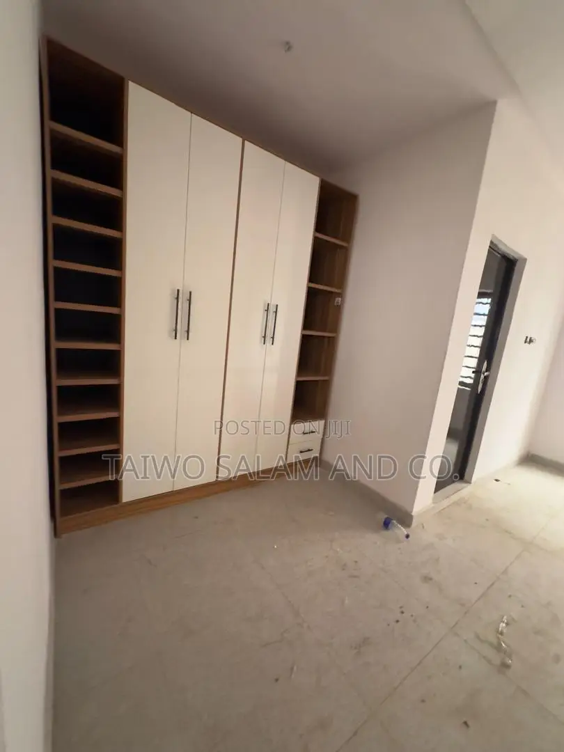 3bdrm Duplex in Akobo for sale in Akobo