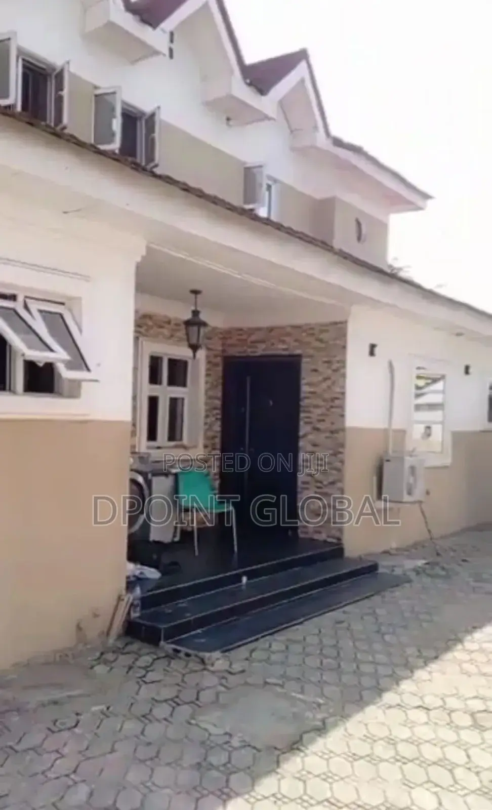6bdrm Penthouse in Oke Ira for sale in Oke Ira / Ajah