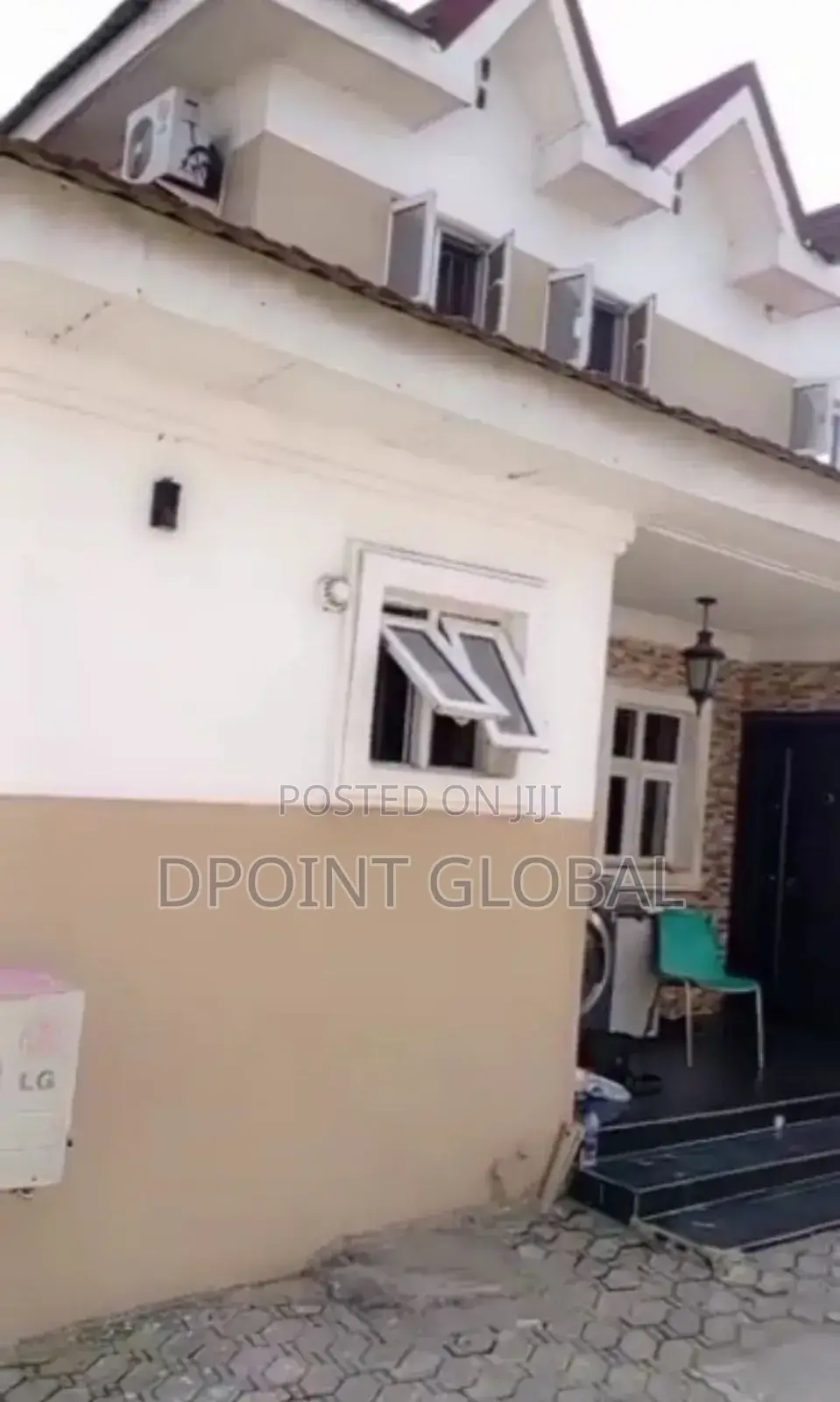 6bdrm Penthouse in Oke Ira for sale in Oke Ira / Ajah