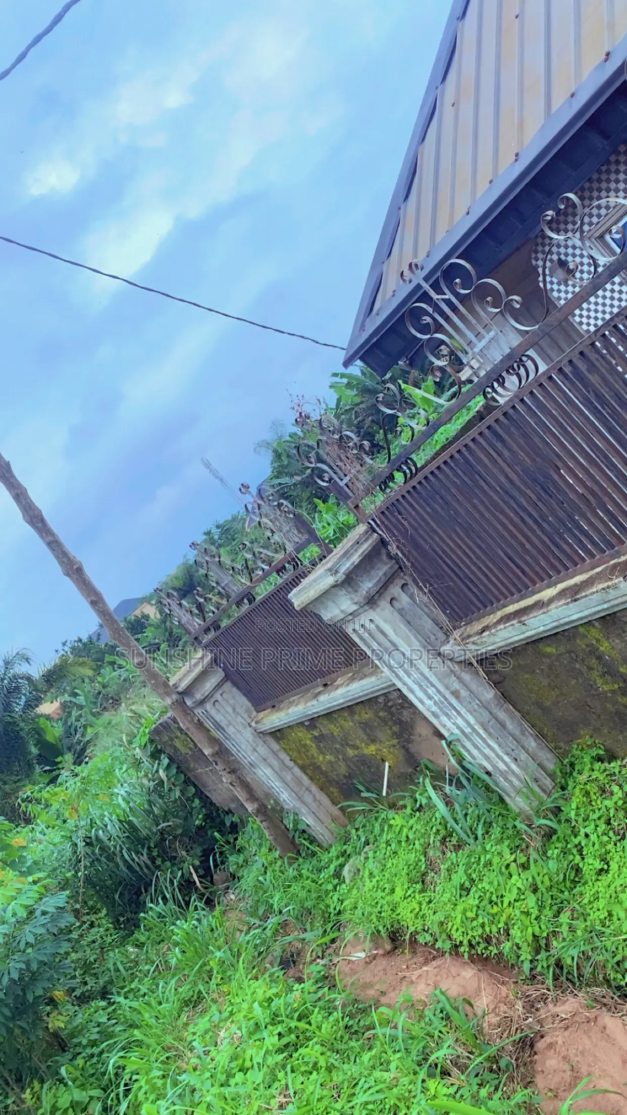Distress Sales 1,789.45 SQM of Land(3 Plots ) Location: Oke-Odu in Akure