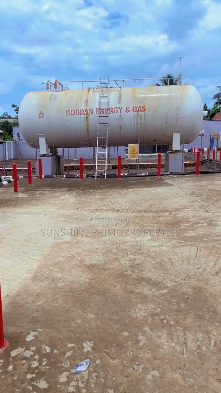 *Gas Station for Sale at Ilesha Garage Aule in Akure
