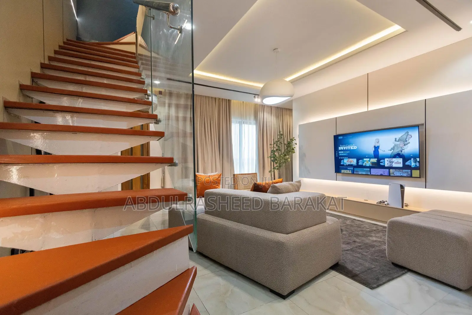 Luxury Two Bedroom Apartment With Pool Snooker Balcony Bathtub Ps5 in Lekki Phase 1