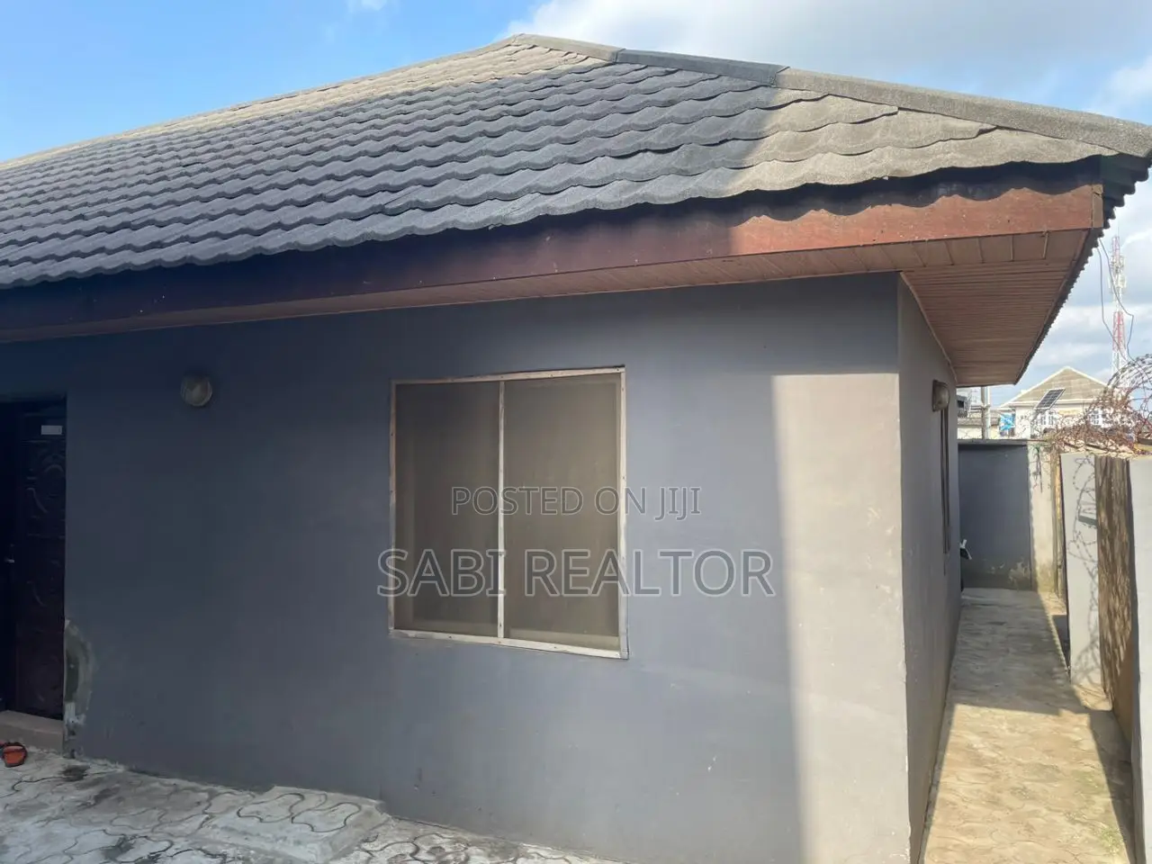 Furnished 3bdrm Duplex in Egbeda for sale in Egbeda