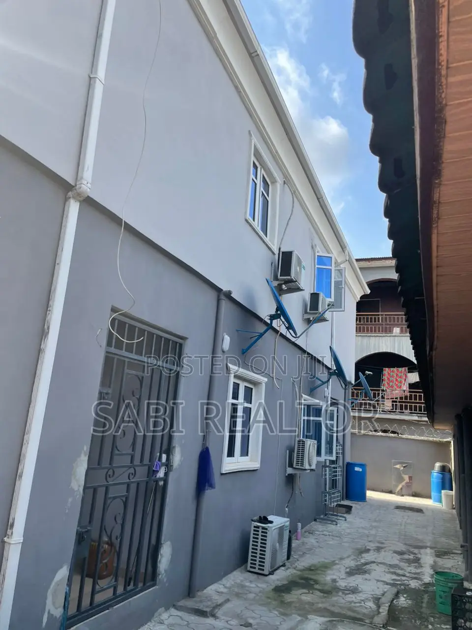 Furnished 3bdrm Duplex in Egbeda for sale in Egbeda