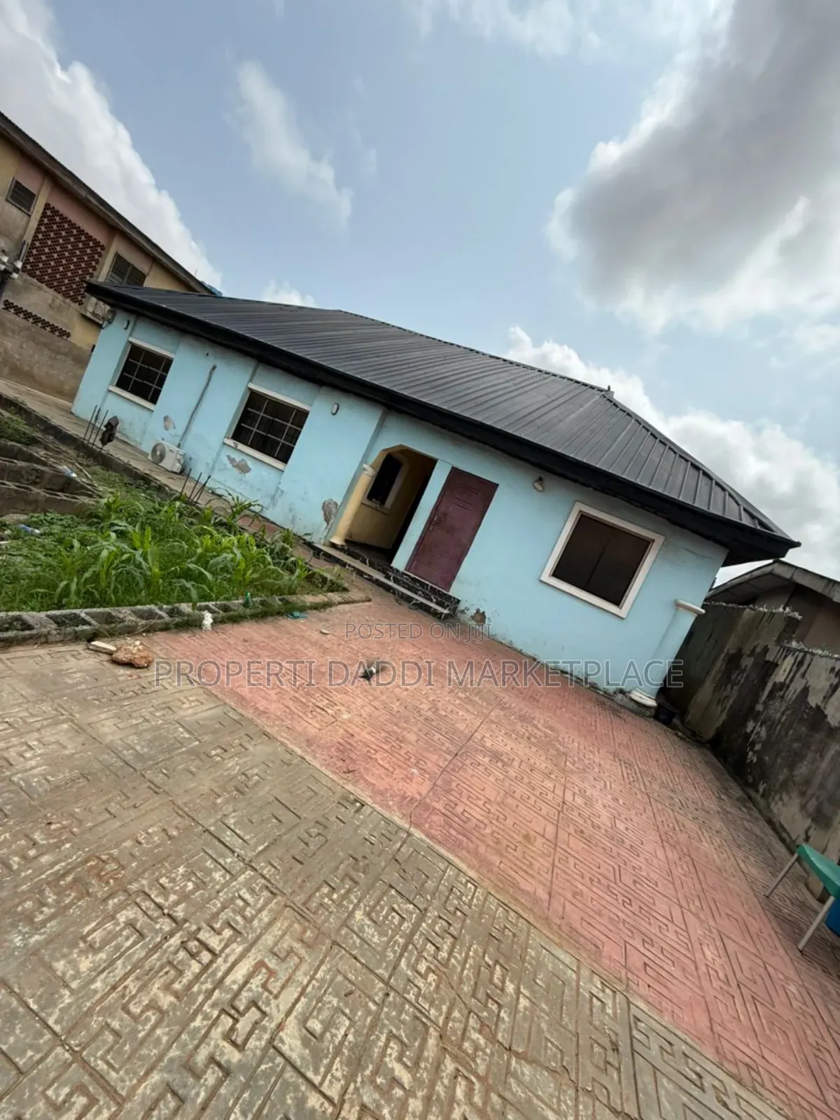 3bdrm Bungalow in Ayobo for sale in Ayobo