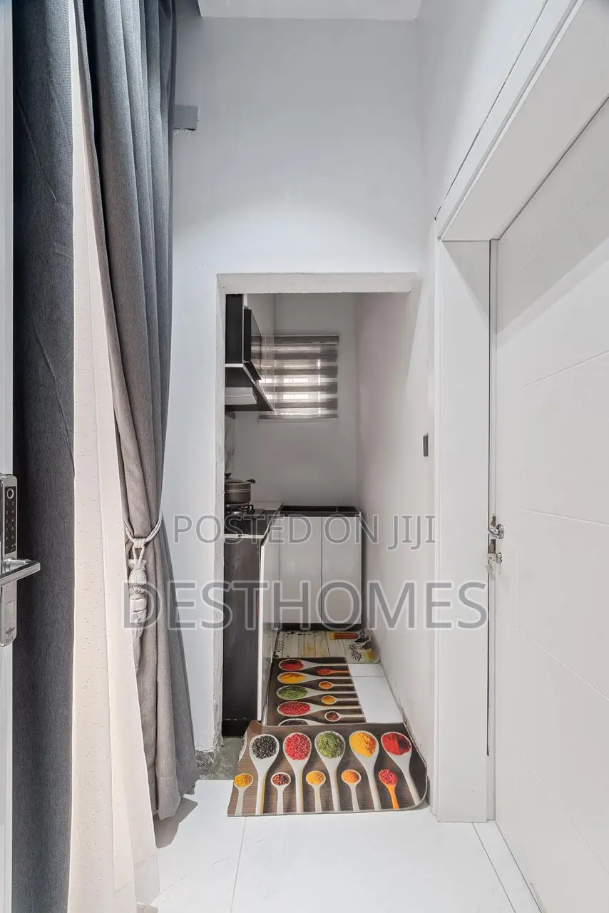 Studio Apartment in Chevron