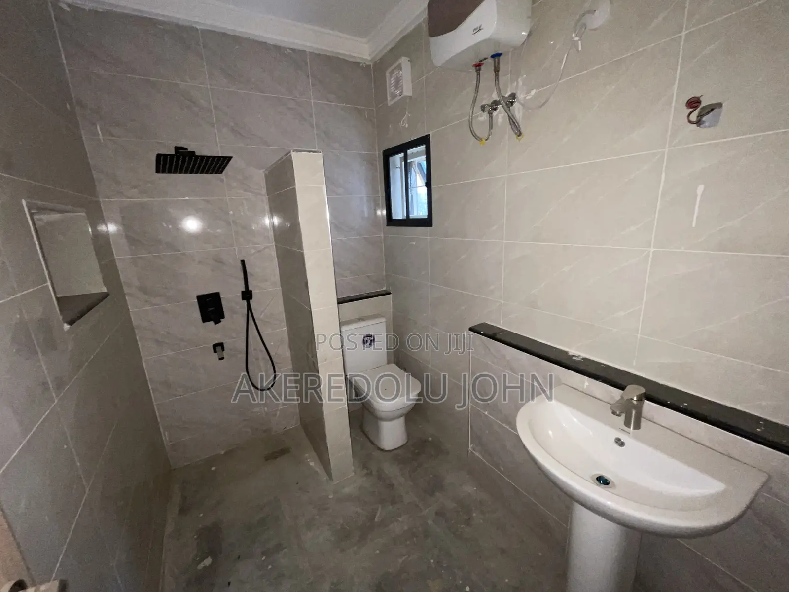 4bdrm Townhouse/Terrace in Guzape District for sale in Guzape District
