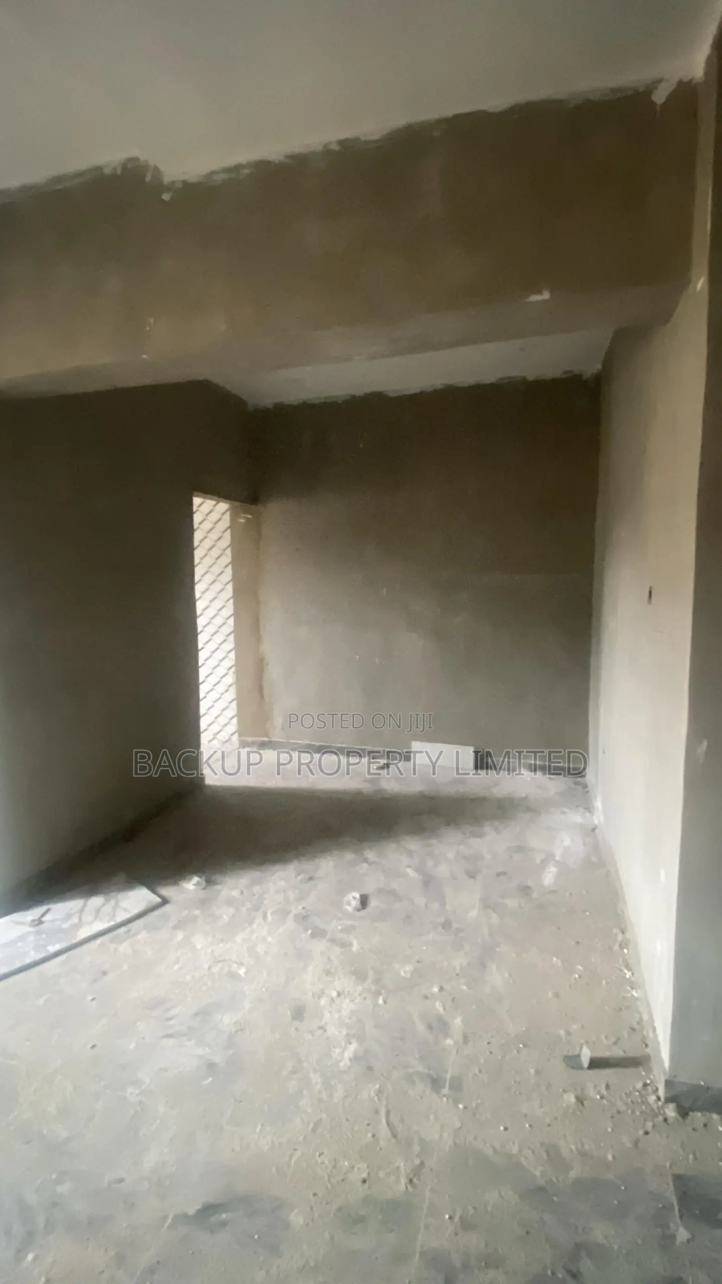1bdrm Block of Flats in Onike Yaba for sale in Onike