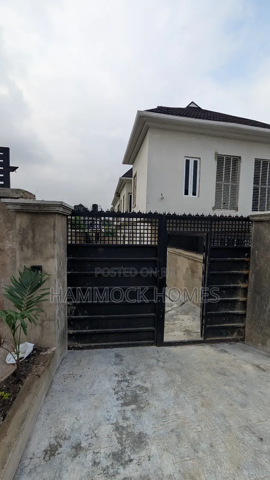 3bdrm Duplex in Kolapo Ishola Gra, Akobo for rent in Akobo