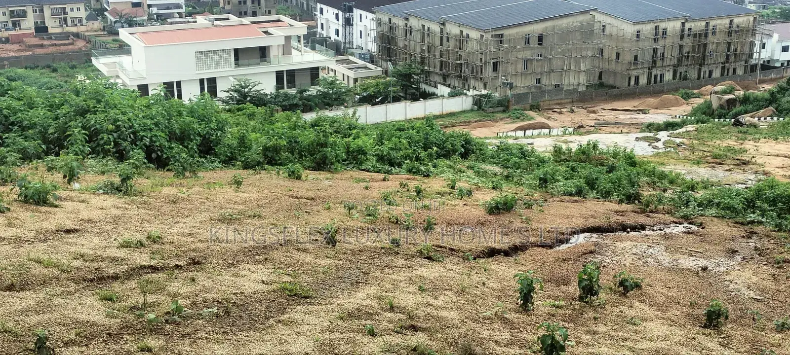 500sqm Land in Katampe Extension by Diplomatic Zone in Katampe Extension