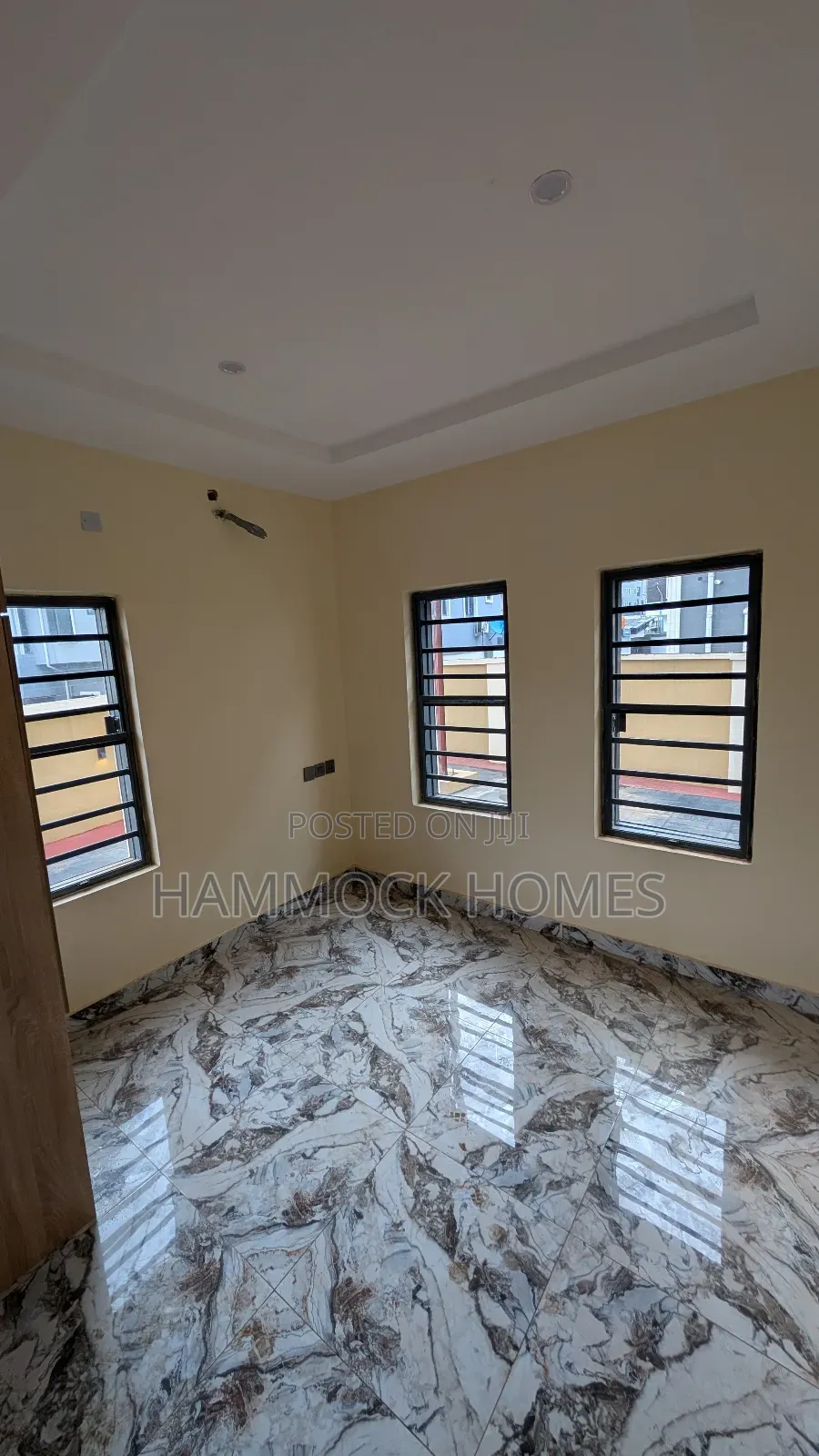 2bdrm Block of Flats in Carlton Gate Estate,, Akobo for rent in Akobo