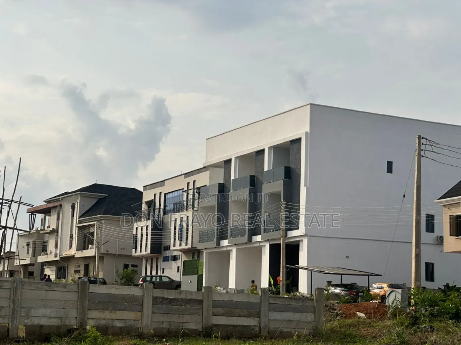 4bdrm Duplex in Lere Adigun Gra, Basorun for sale in Basorun