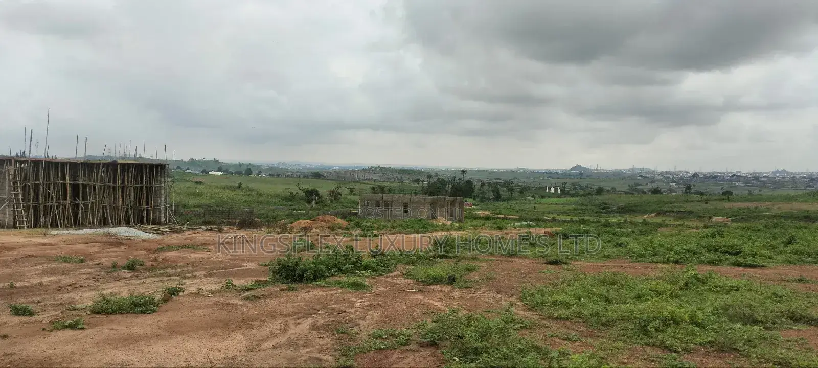 600sqm Plot in Idu by Train Station in Idu