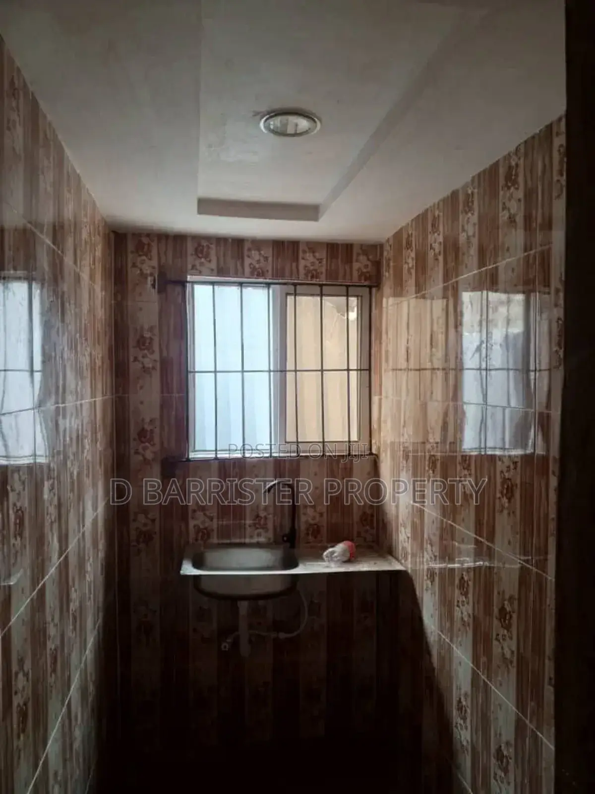1bdrm Block of Flats in Very Close To, Berger for rent in Berger