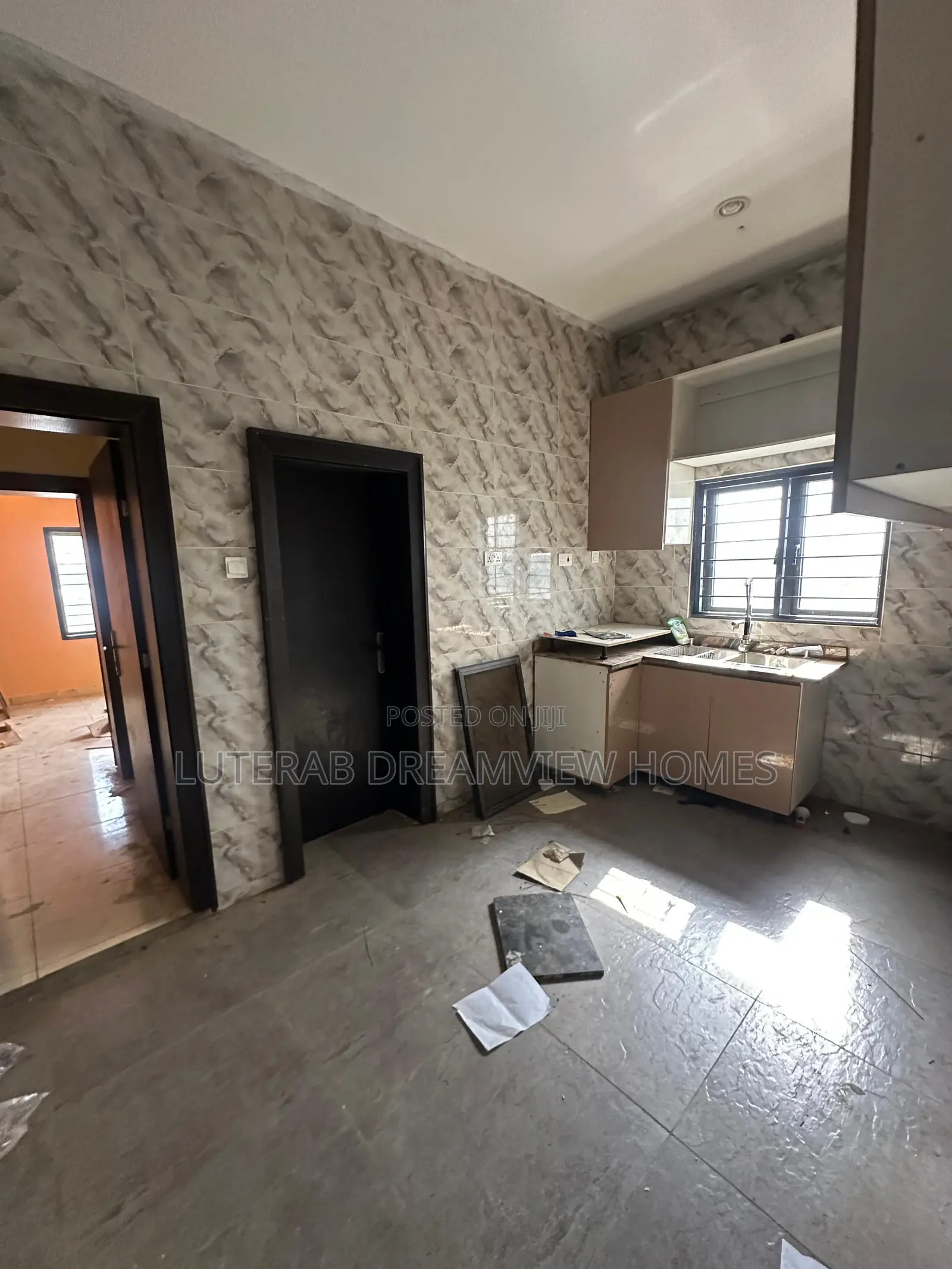 2bdrm Block of Flats in Jahi By Gilmor for rent in Jahi