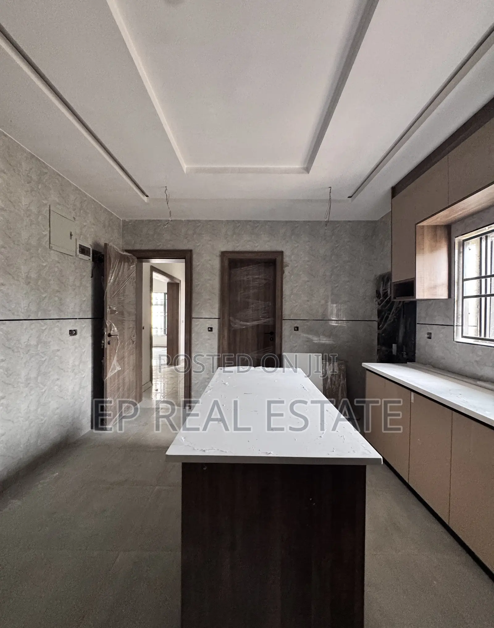 5bdrm Duplex in Wuse Zone7 for sale in Zone 7 / Wuse