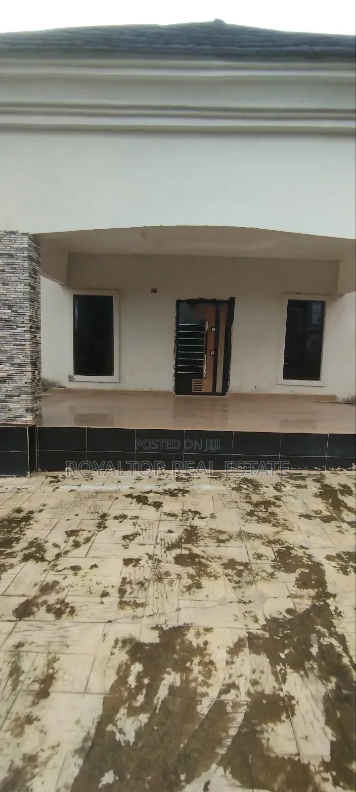 4bdrm Bungalow in Royaltor Real Estate, Benin City for sale in Benin City
