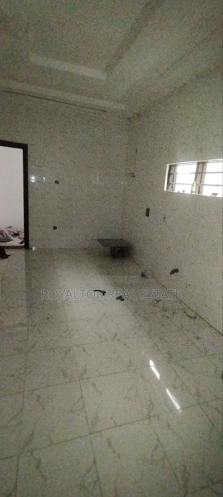 4bdrm Bungalow in Royaltor Real Estate, Benin City for sale in Benin City