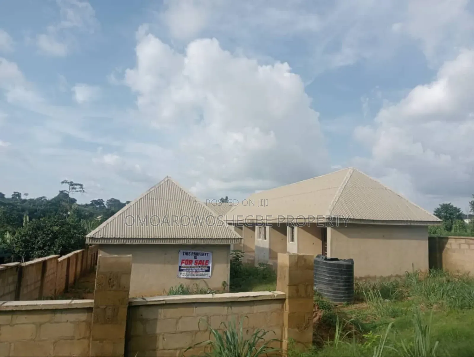 Furnished 1bdrm Block of Flats in Futa North Gate, Akure for sale in Akure